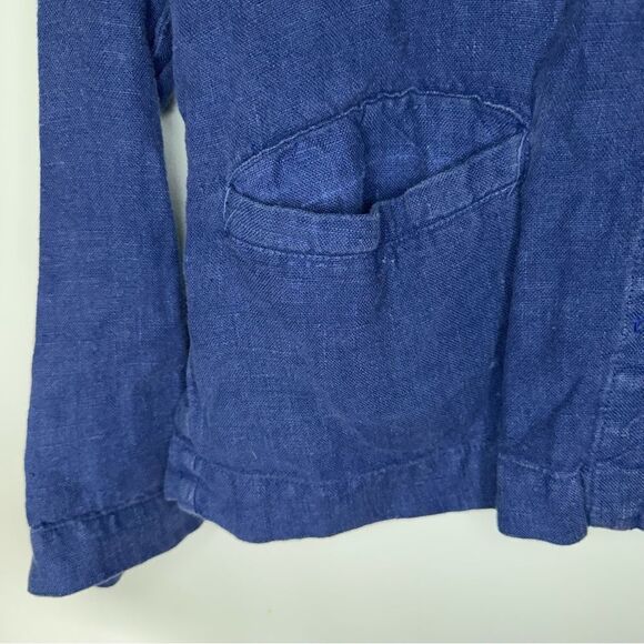 Johnny Was Collection - blue button down top - Picture 4 of 8